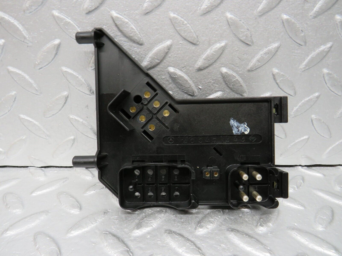 37102 Mercedes-Benz C126 420SEC Coupe Connection Plate For Passenger Seat 1265451943
