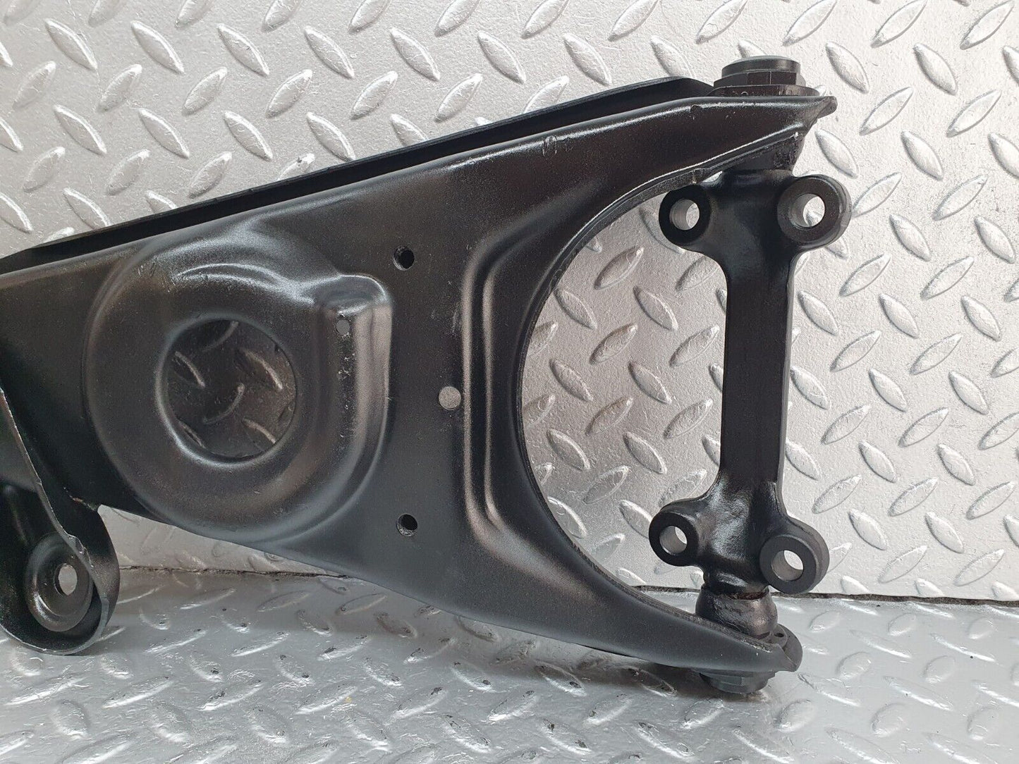 43199 Mercedes-Benz W108 280SE Front Left Lower Control Arm