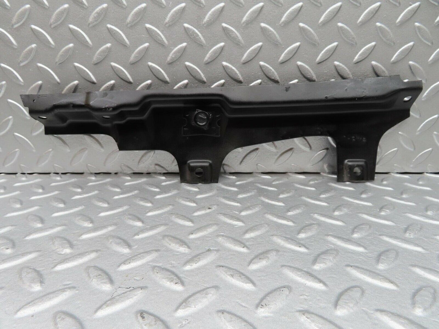 14056 Mercedes-Benz C107 280SLC Rear Left Inner Window Seal Holder Bracket