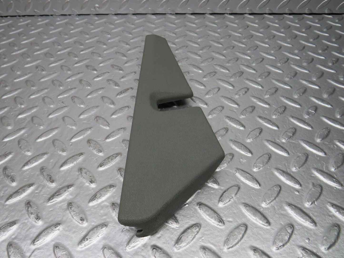 30451 Mercedes-Benz W124 230E Front Right Driver Seat Trim Grey 1249190220