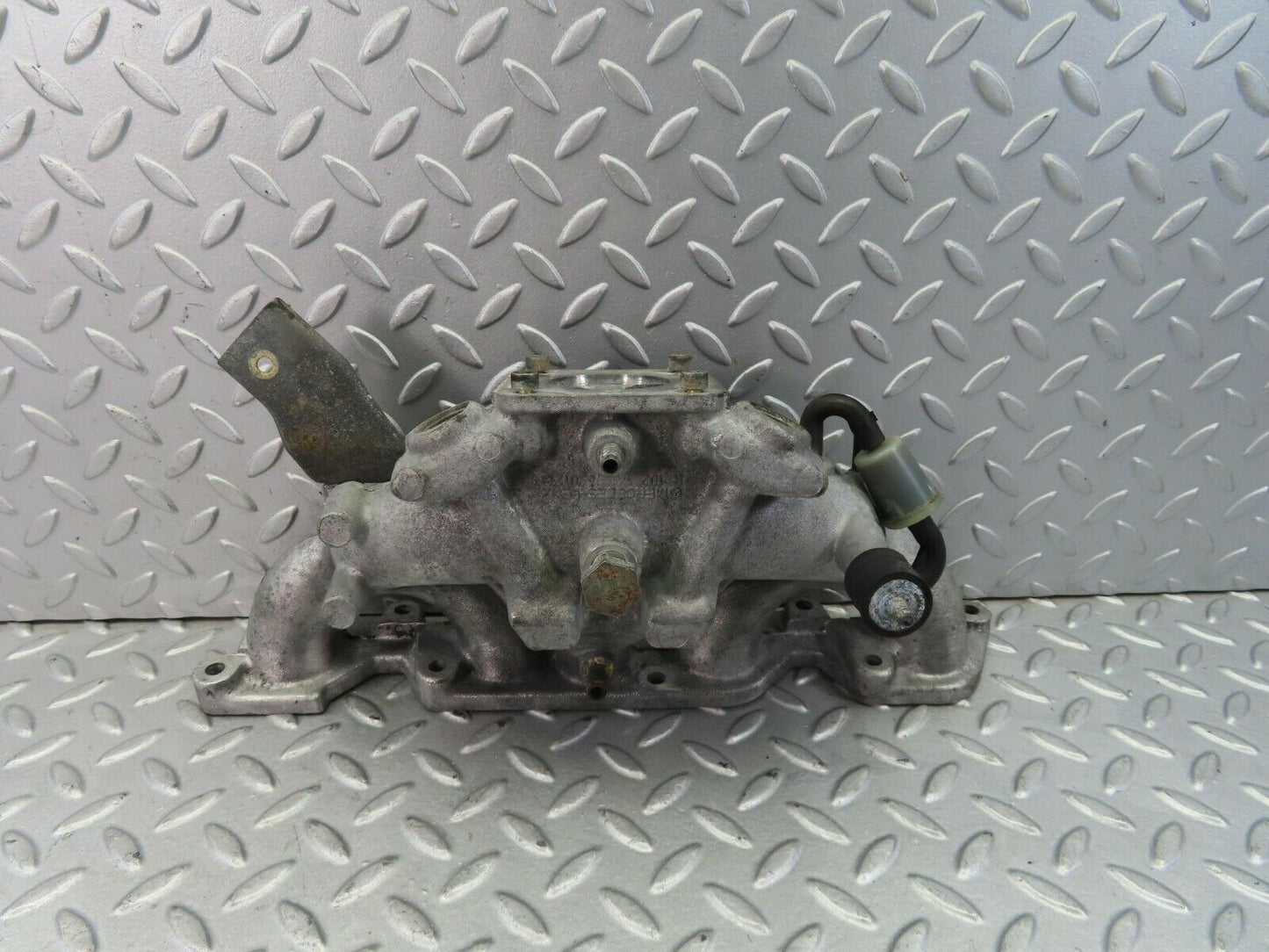 8677 Mercedes-Benz W123 Intake Manifold 1021411601