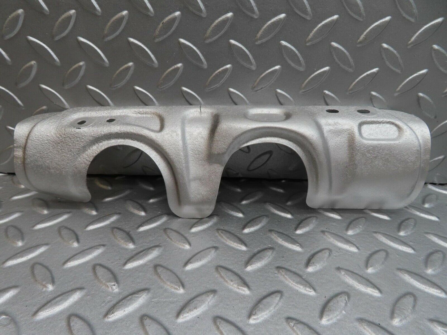 14418 Mercedes-Benz W116 350SE Exhaust Manifold Heat Shield Left Right