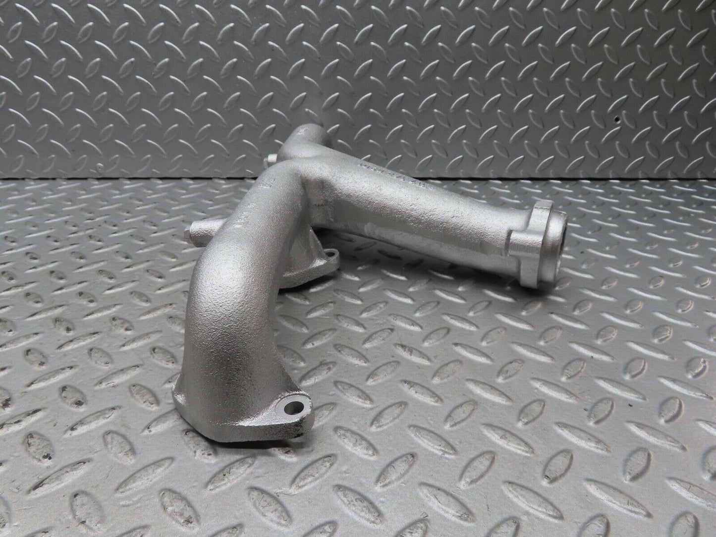 17784 Mercedes-Benz W116 450SEL Exhaust Manifold Right Side 1171428901