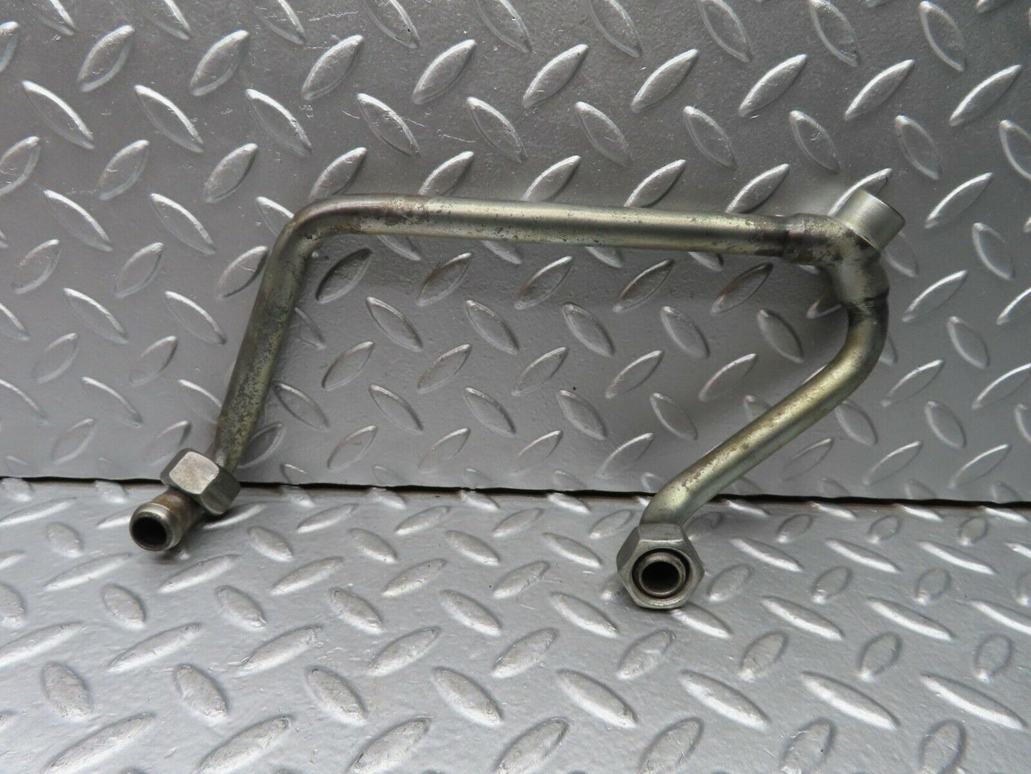 20712 Mercedes-Benz R107 450SL Air Intake Breather Pipe