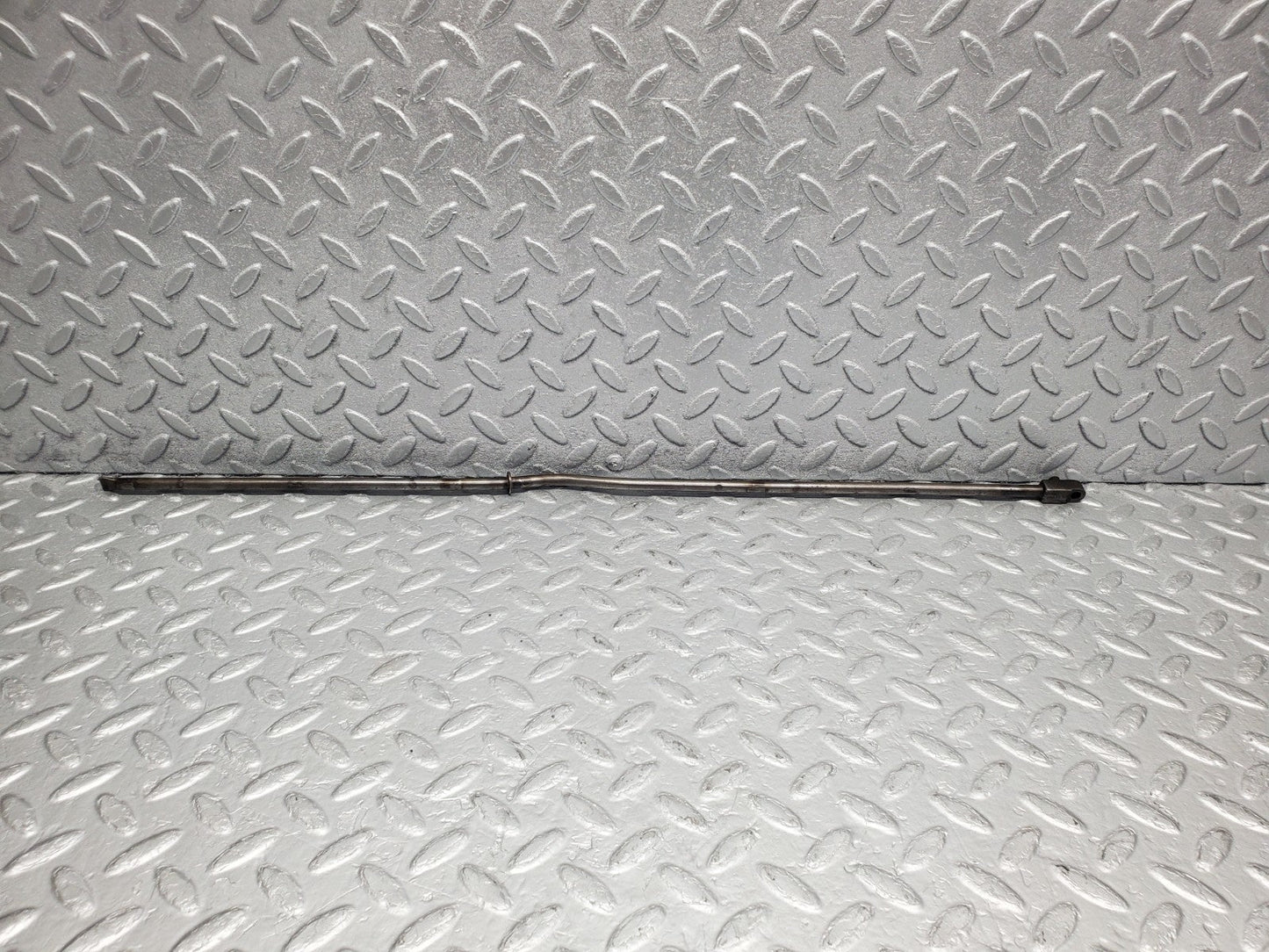 W112 camshaft oil tube used OEM