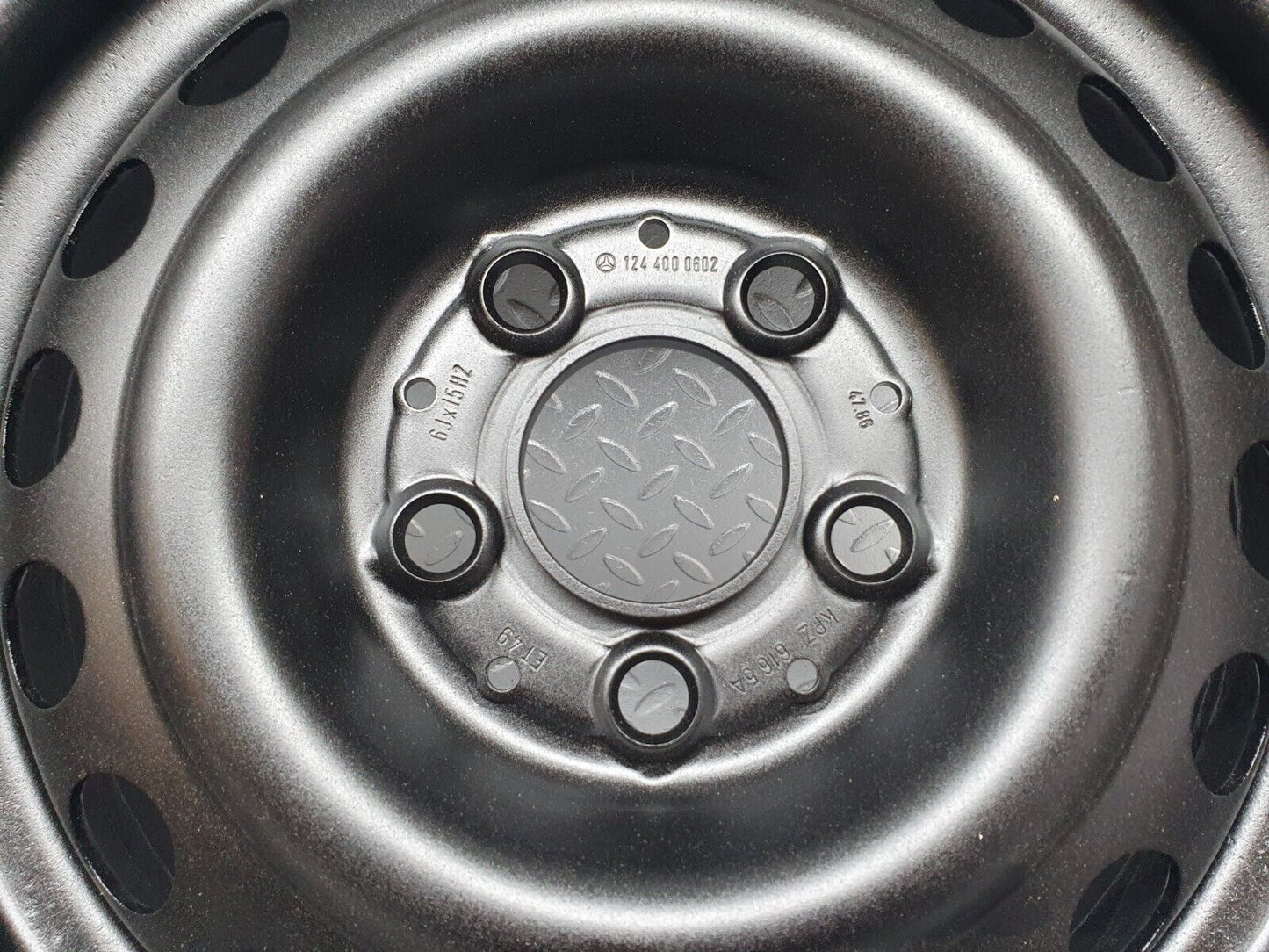 43428 Mercedes-Benz W201 190 Steel Wheel Set 6Jx15H2 ET49 1244000602