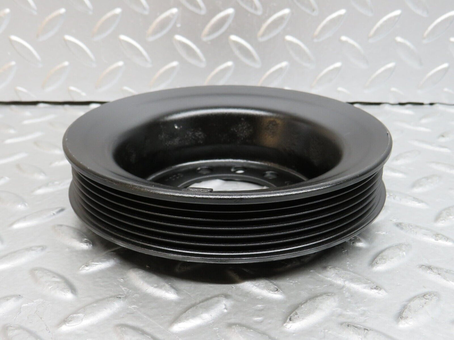 29514 Mercedes-Benz W124 230E Crankshaft Pulley 6030320204