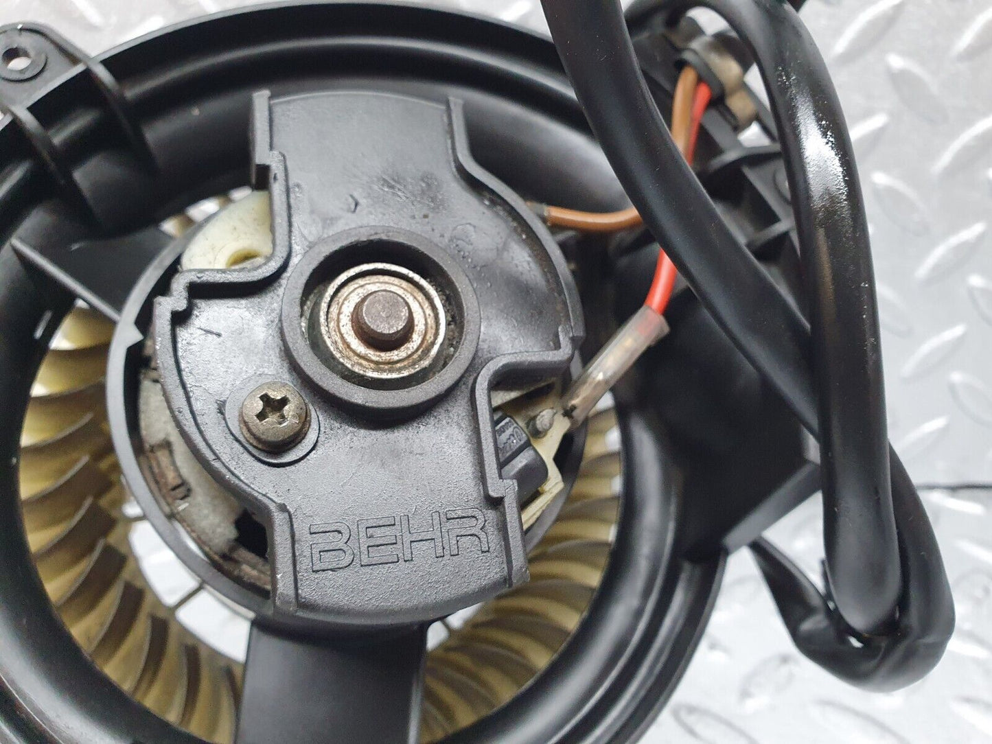 41470 Mercedes-Benz W124 200E Heater Blower Motor Behr