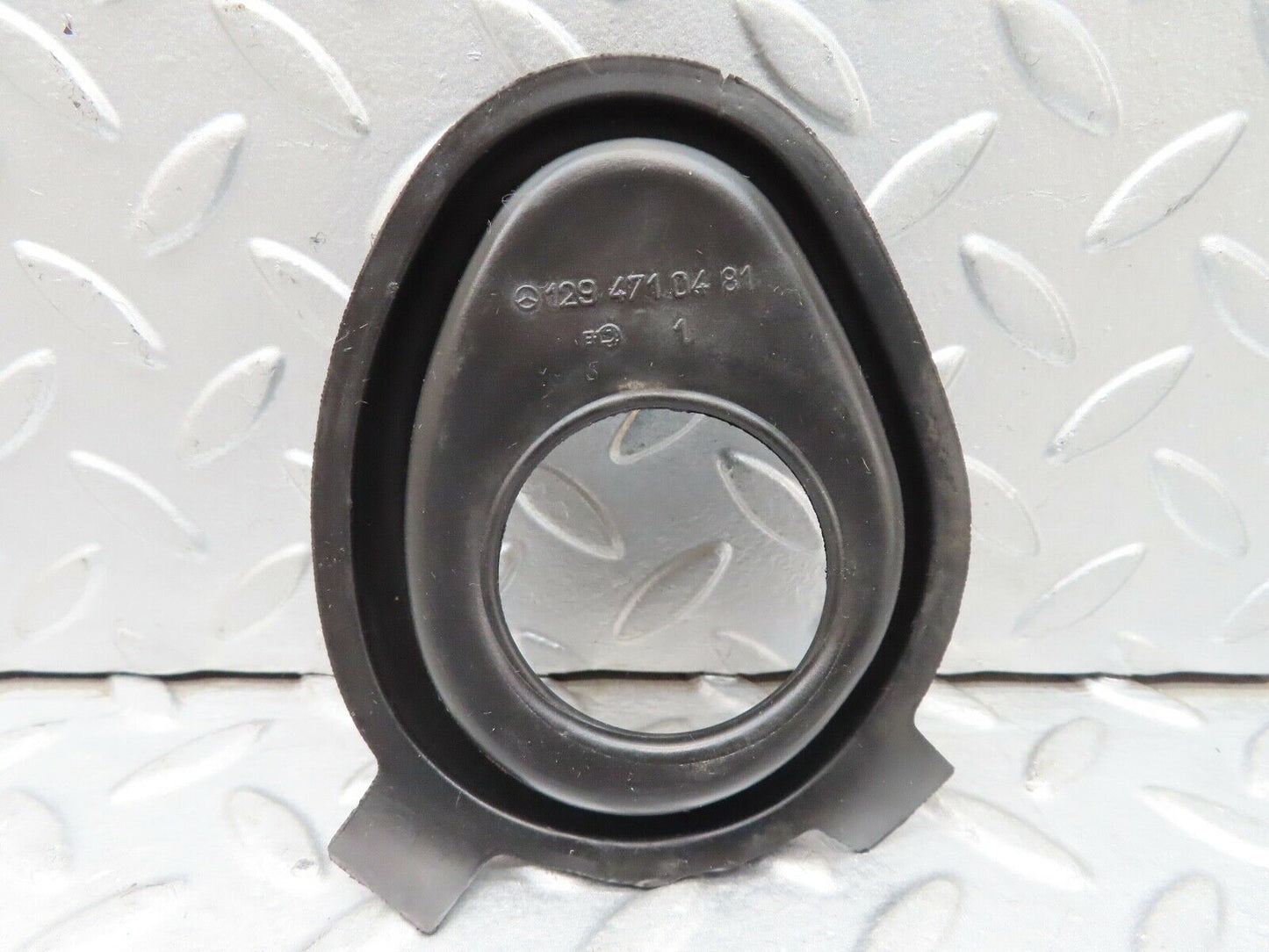 17247 Mercedes-Benz R129 300SL Coupe Fuel Tank Filler Gasket 1294710481