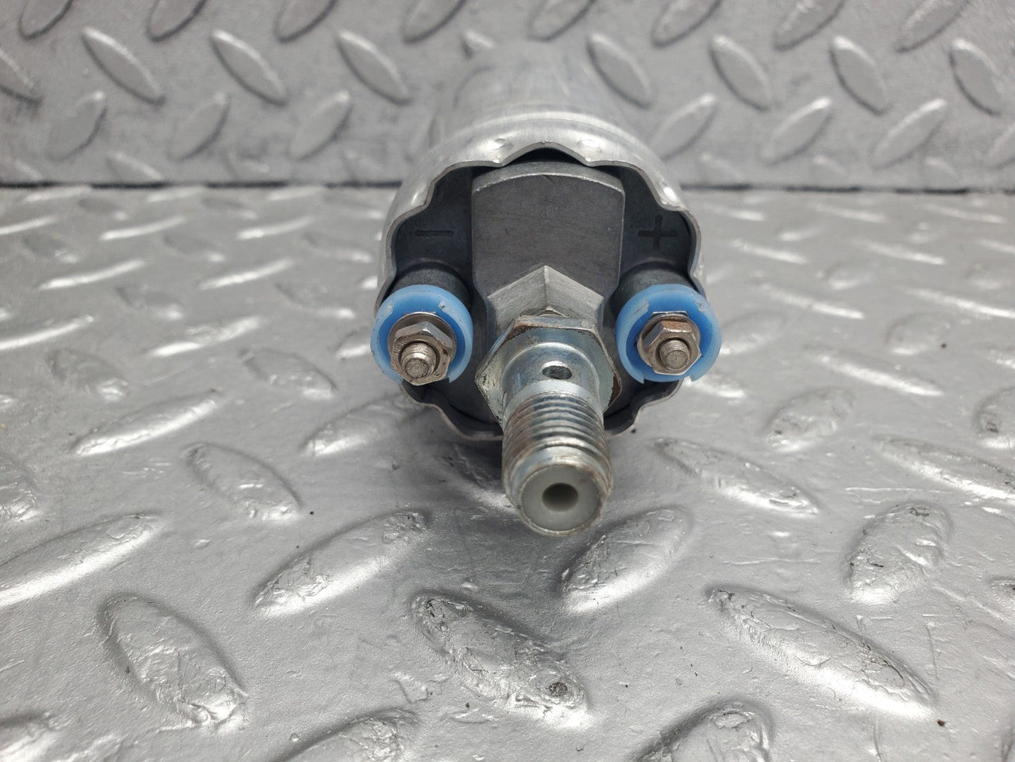 W124 Wagon fuel pump used OEM