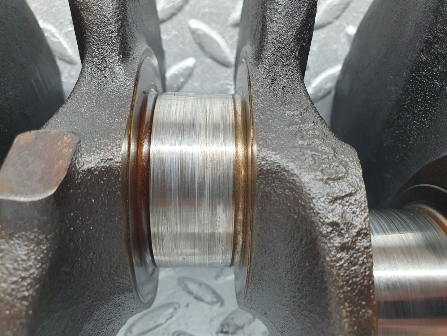 44204 Mercedes-Benz C123 230CE Coupe Crankshaft 10201