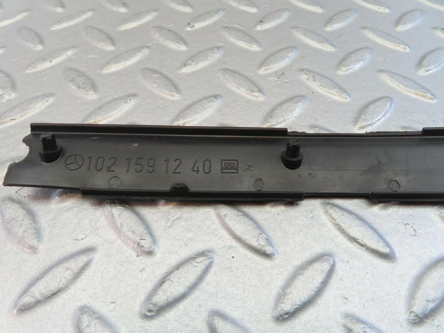 10041 Mercedes-Benz C123 230CE Coupe Distributor Plug Protective Cap 102159124