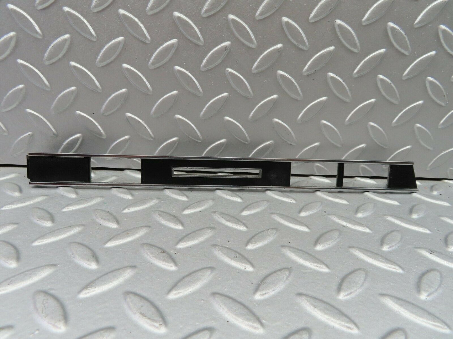 6936 Mercedes-Benz C107 350SLC Coupe Dashboard Trim Cover 1076891271