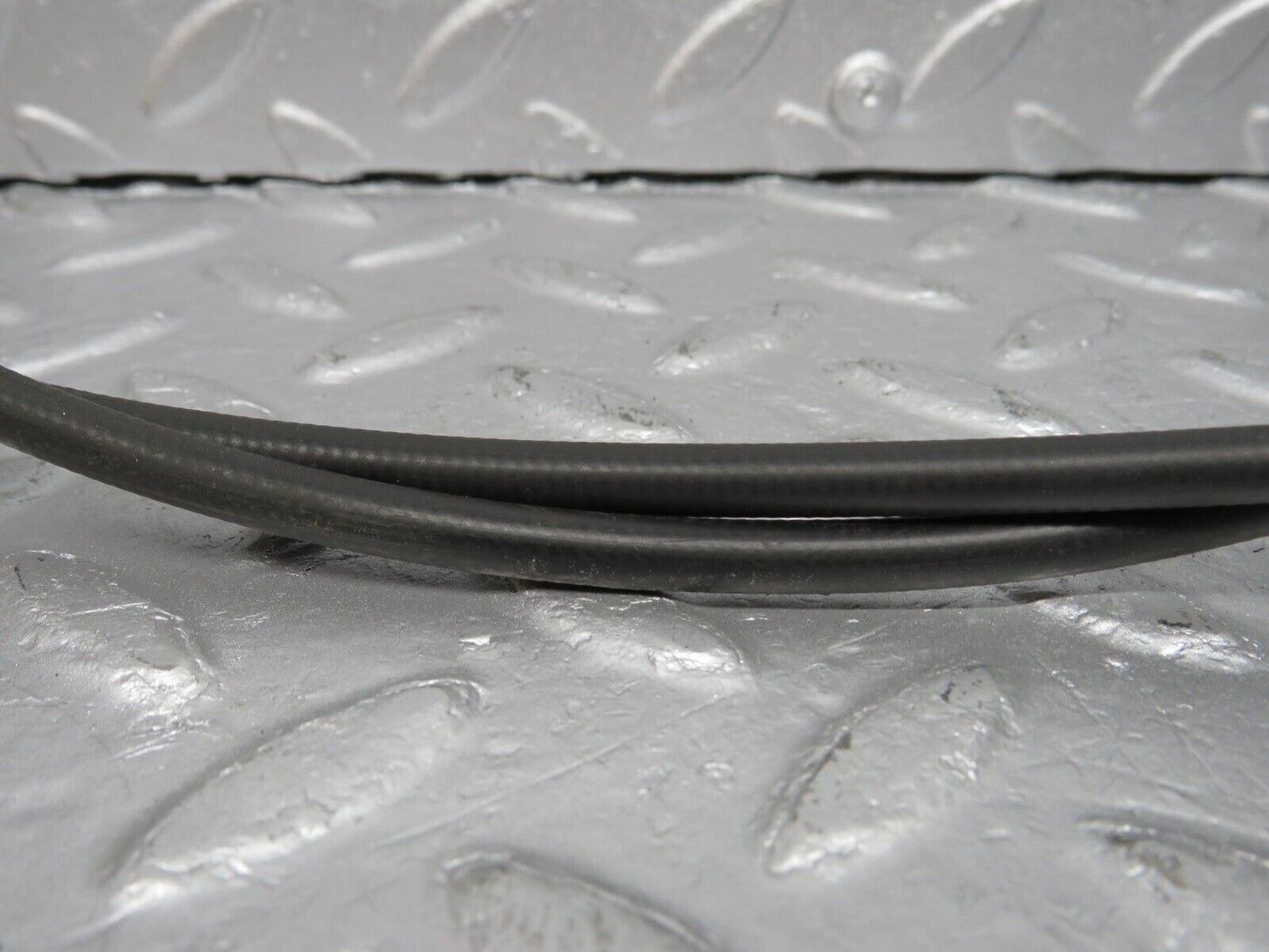 40169 Mercedes-Benz R107 350SL Coupe Bonnet Release Cable