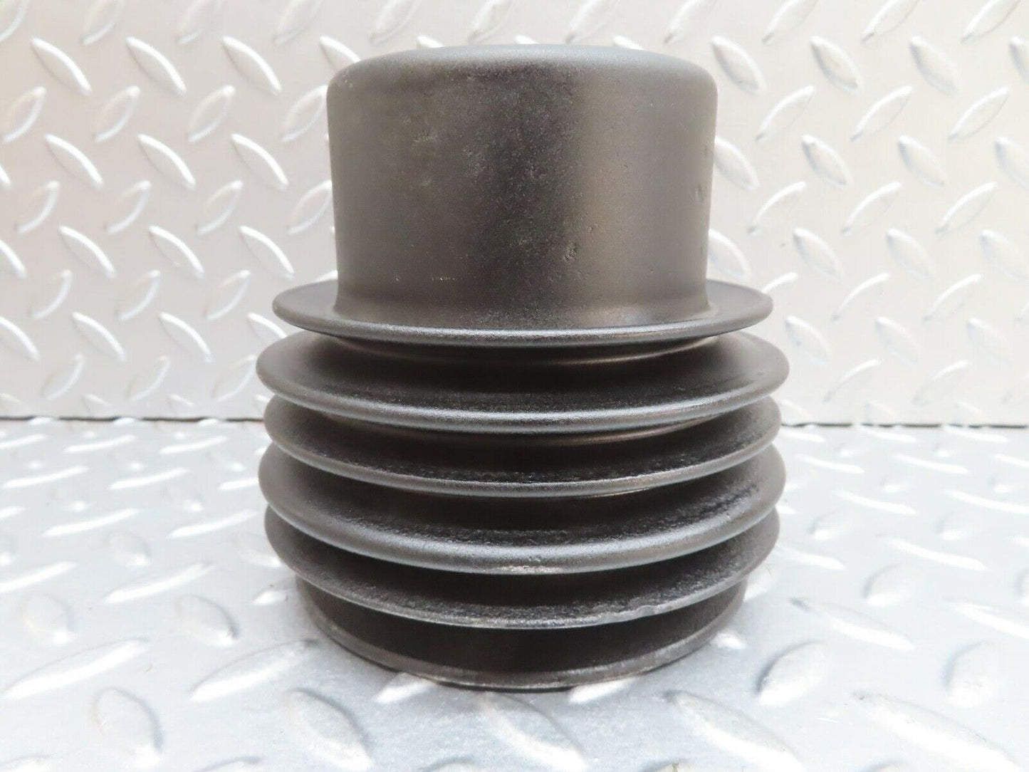 13711 Mercedes-Benz R107 450SL Crankshaft Pulley
