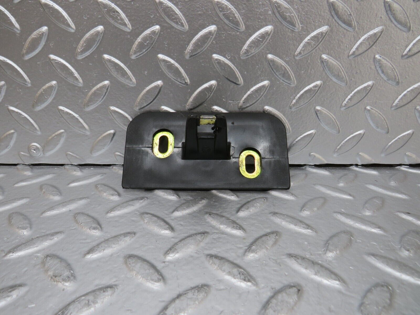 24930 Mercedes-Benz W140 S320 Trunk Lock Latch