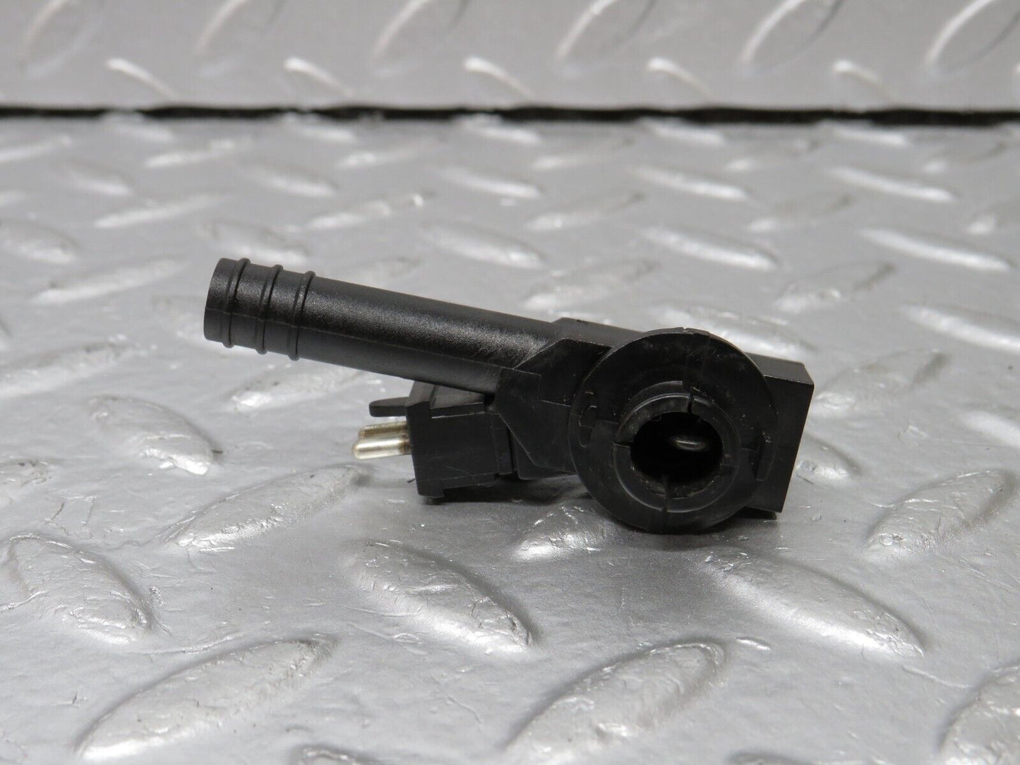 34419 Mercedes-Benz C126 380SEC Coupe Temperature Sensor Bosch