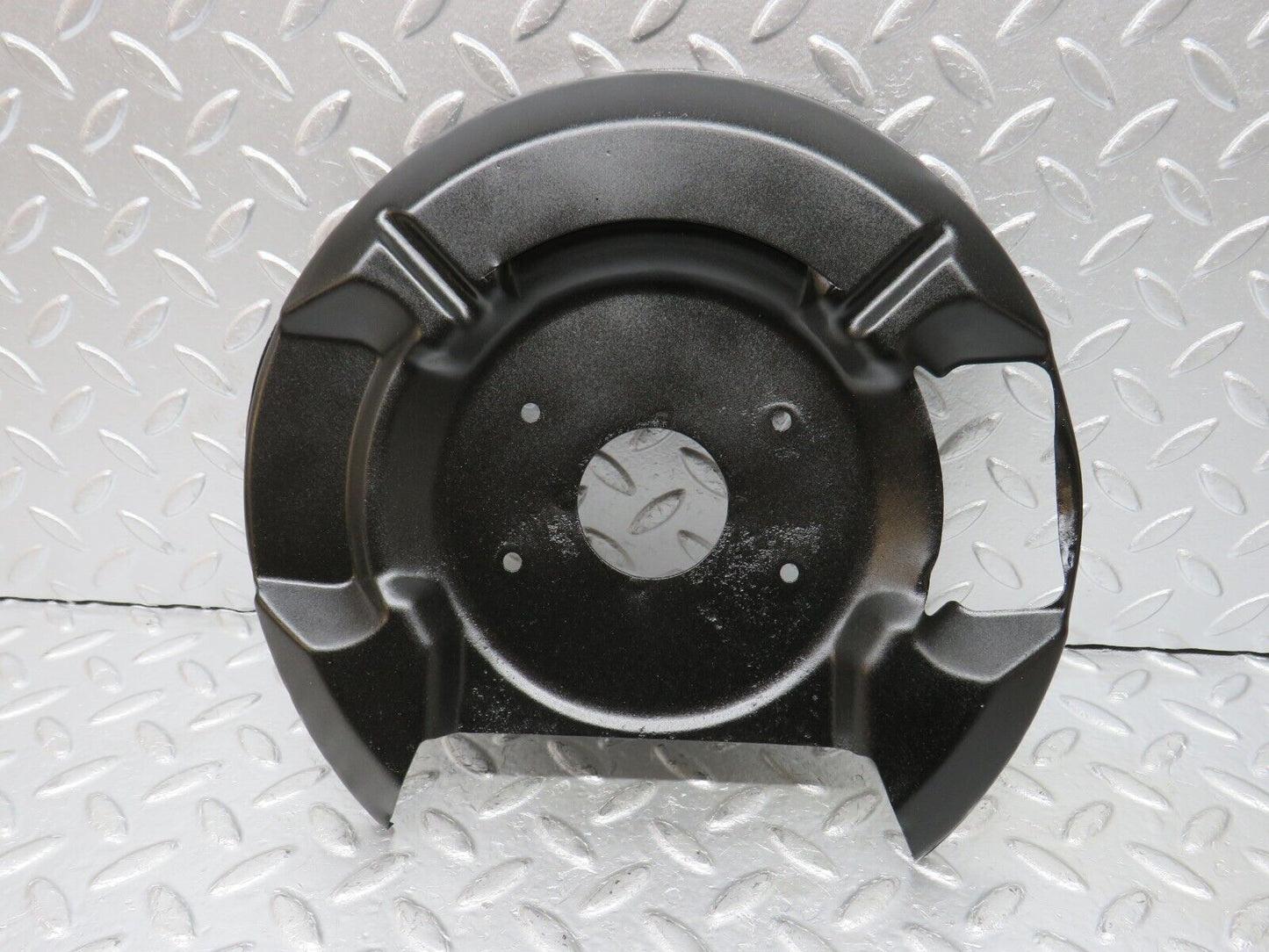 33018 Mercedes-Benz C107 R107 350 V8 Front Right Brake Disc Protection Plate