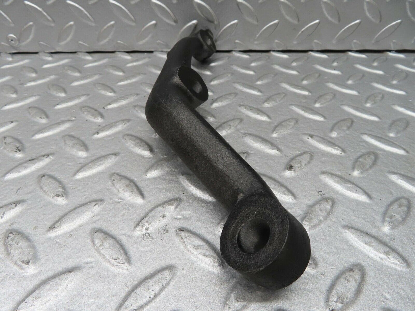14464 Mercedes-Benz W116 350SE Front Axle Steering Arm Right