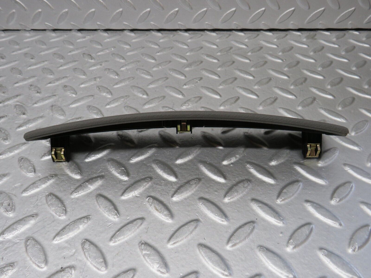 35159 Mercedes-Benz W221 CD Player Lower Cover Panel 2216800578