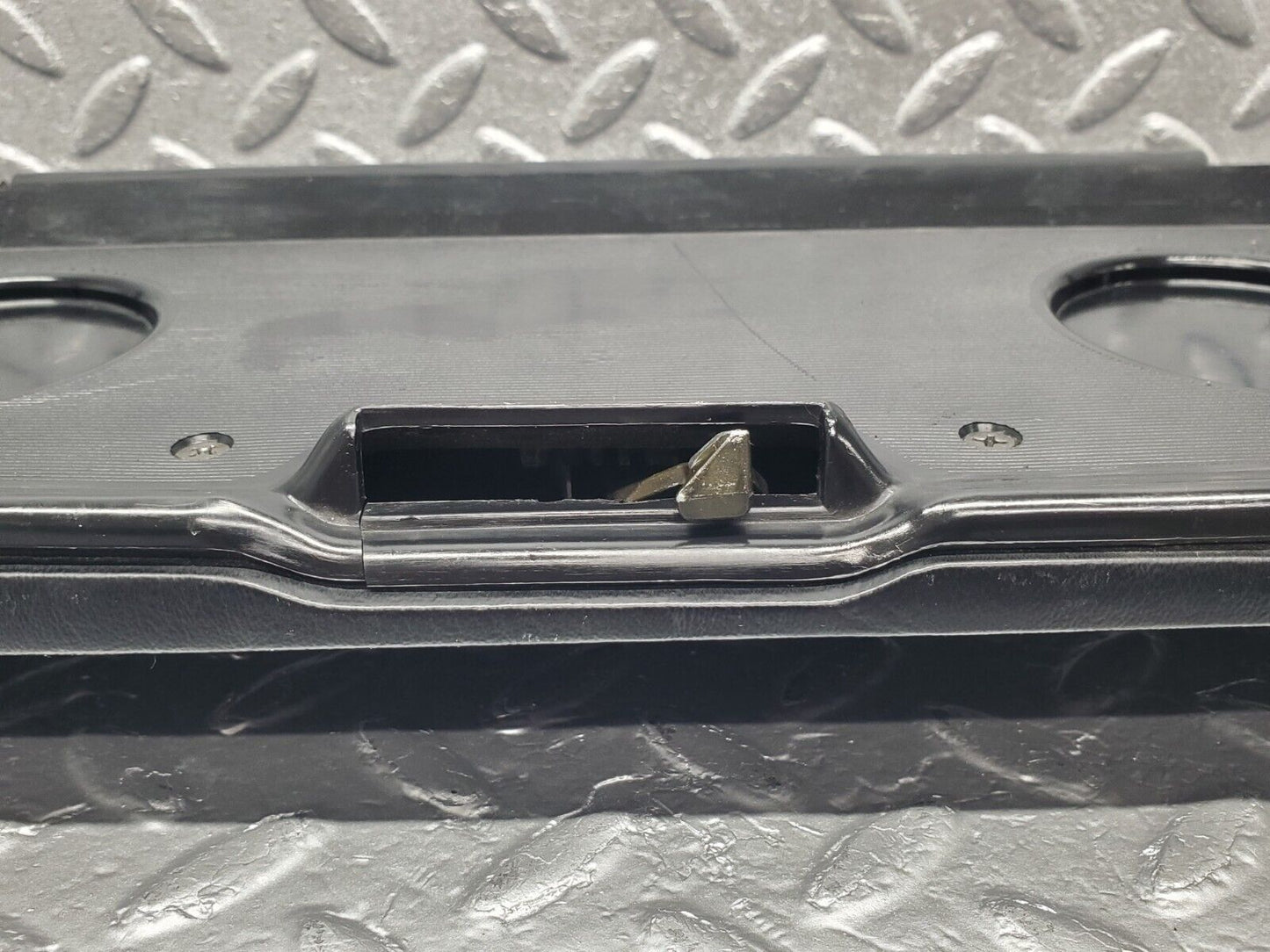 46501 Mercedes-Benz C123 280CE Coupe Glove Box Door With Key