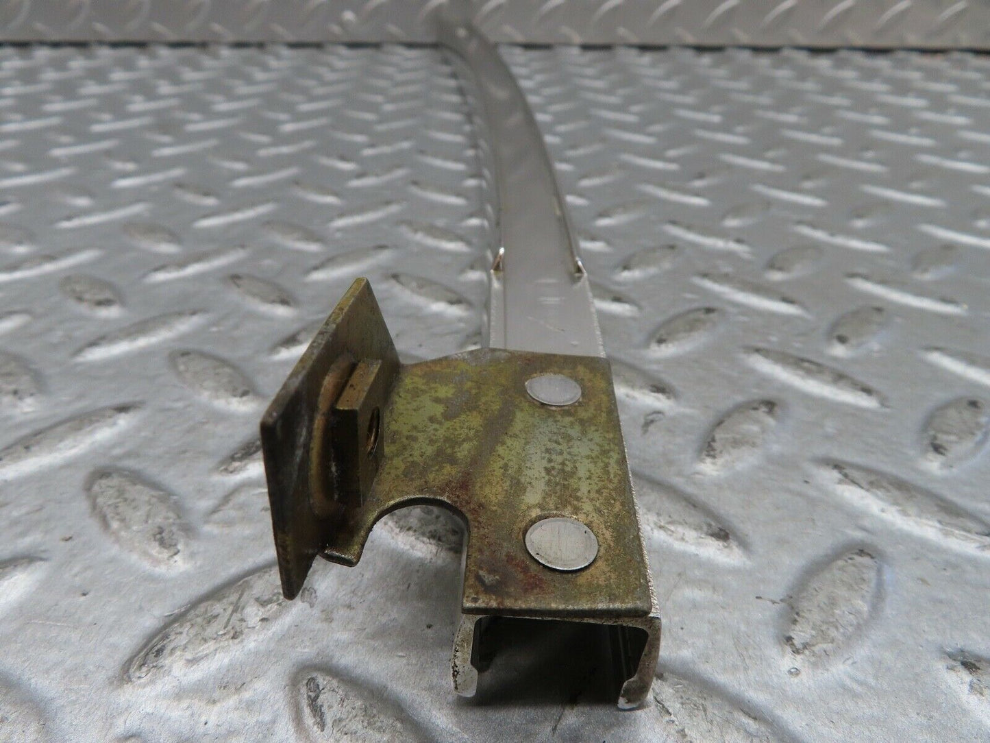 18800 Mercedes-Benz W116 Rear Right Door Chrome Window Channel 1167300419