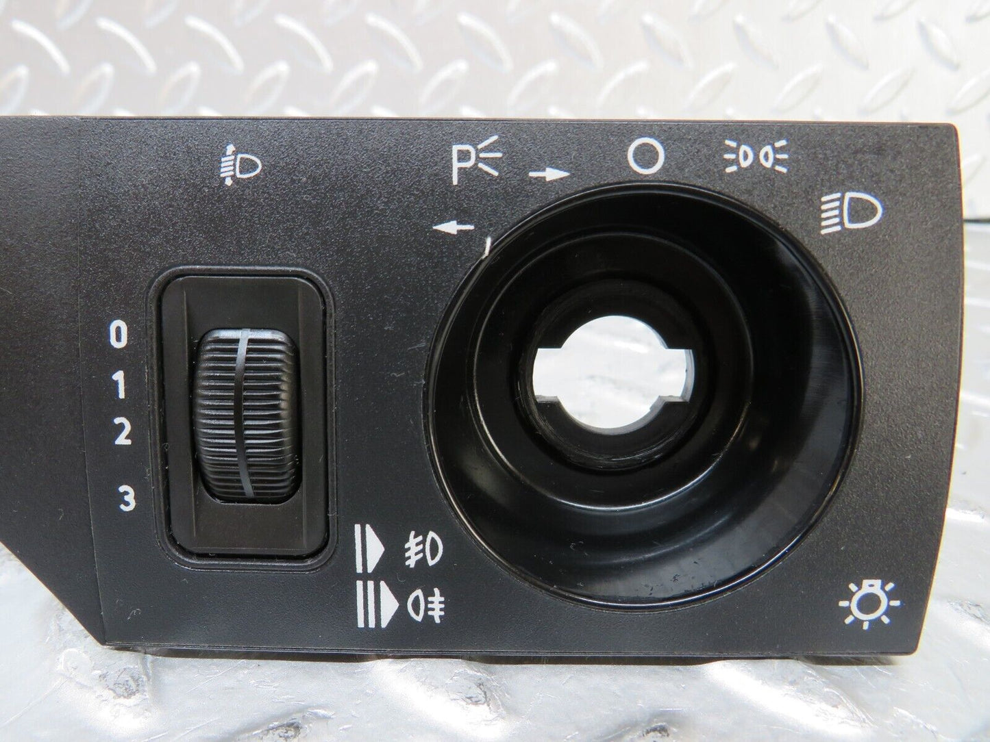 25833 Mercedes-Benz W124 280E Headlight Switch Cover Trim Surround 1248000673