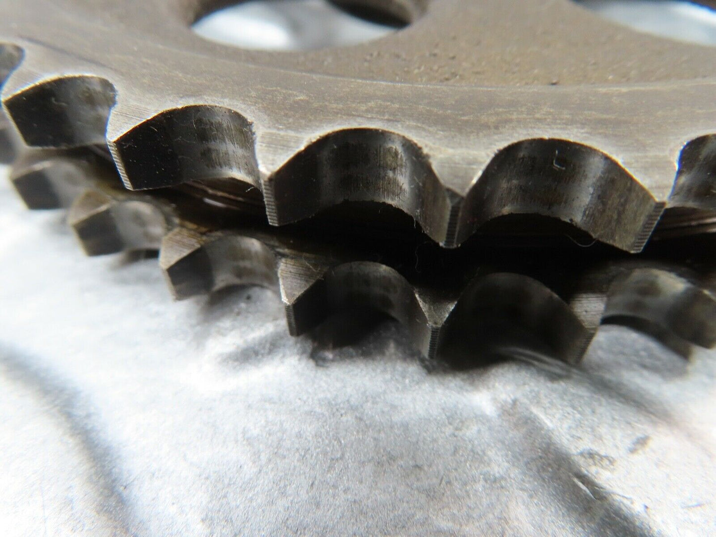 18394 Mercedes-Benz W111 220SE Coupe Camshaft Timing Gear 1210520201