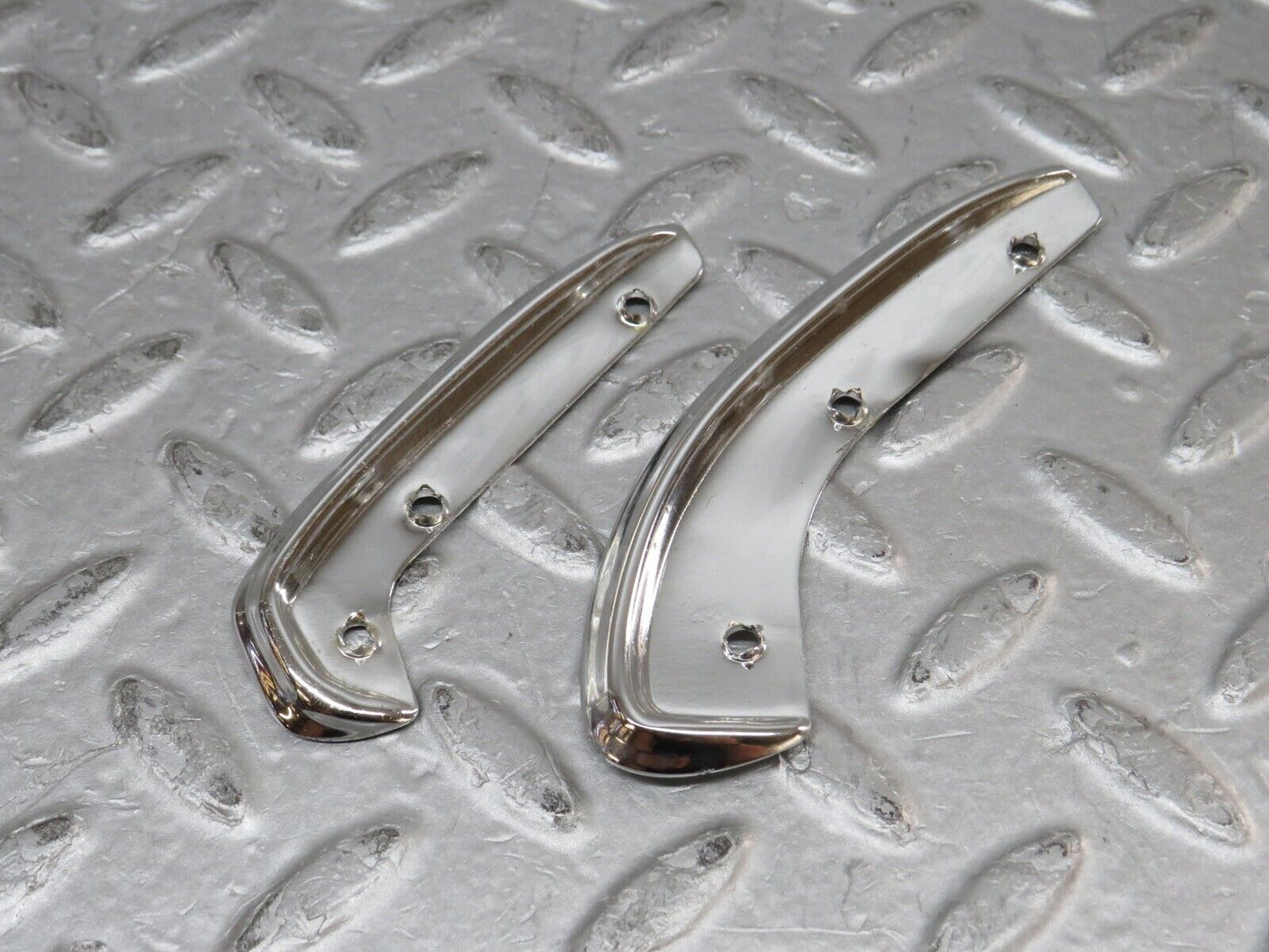 37297 Mercedes-Benz W109 300SEL Interior Door Handle Chrome Trim Pair Right