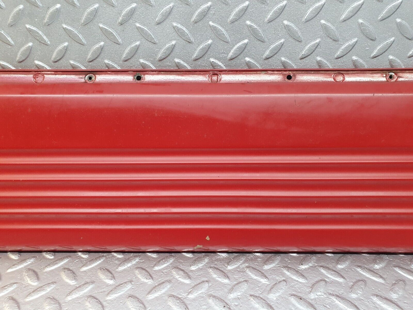 43788 Mercedes-Benz C126 380SEC Coupe Right Door Lower Moulding Trim 1266901240