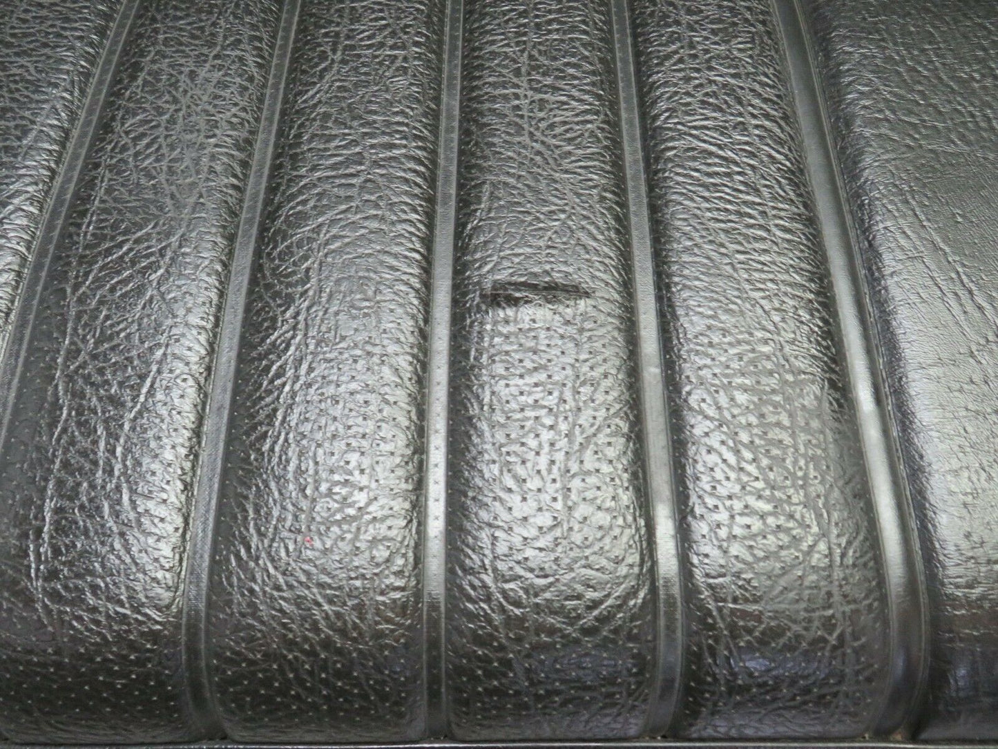 24488 Mercedes-Benz W108 Rear Seat Black 1089240116