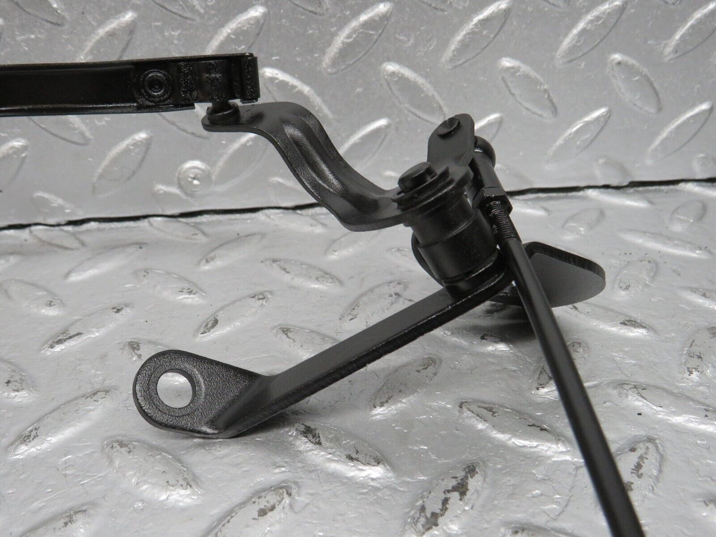 40133 Mercedes-Benz R107 350SL Coupe Throttle Linkage