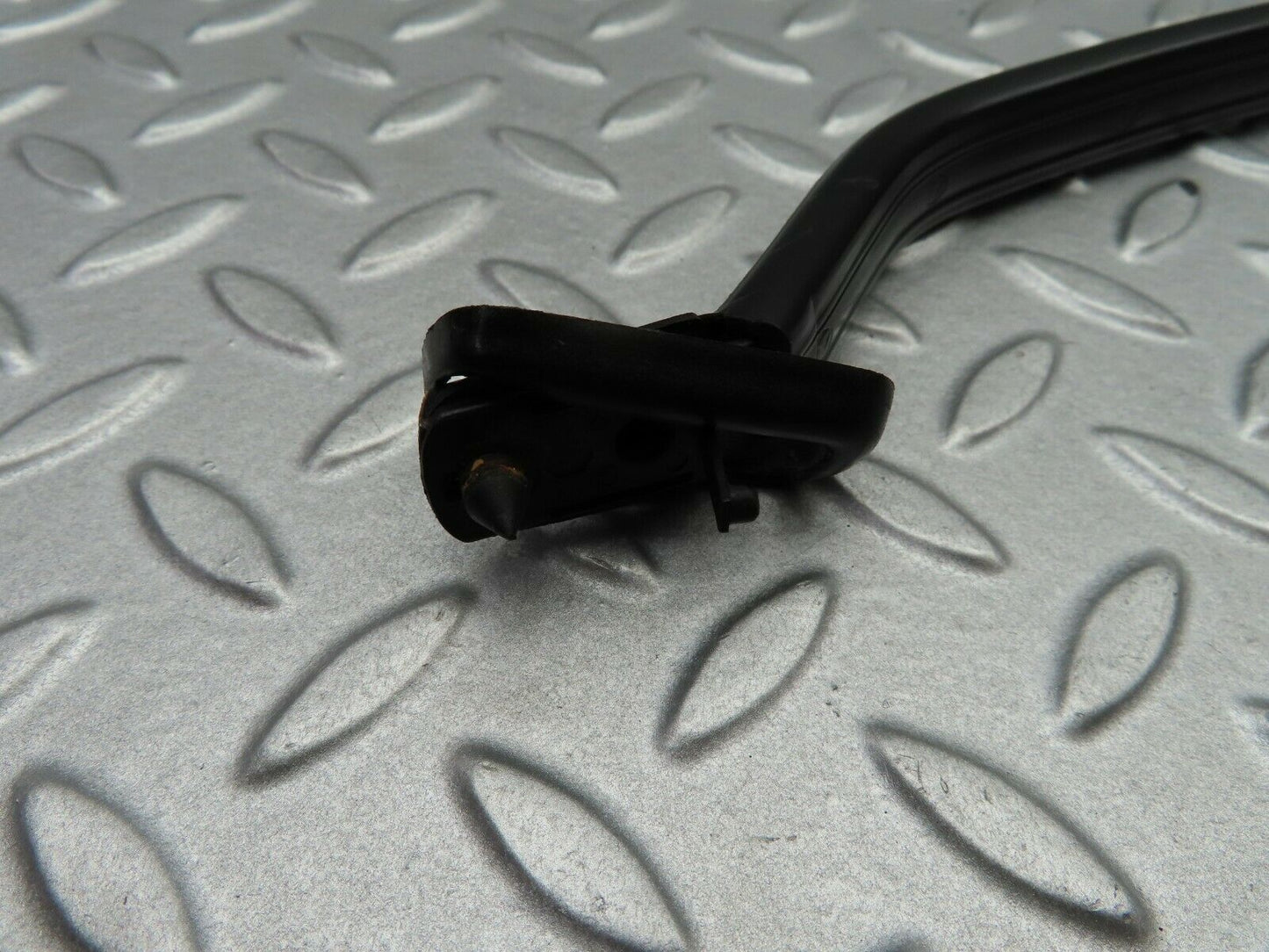 5667 Mercedes-Benz W123 200 Interior Roof Grab Handle