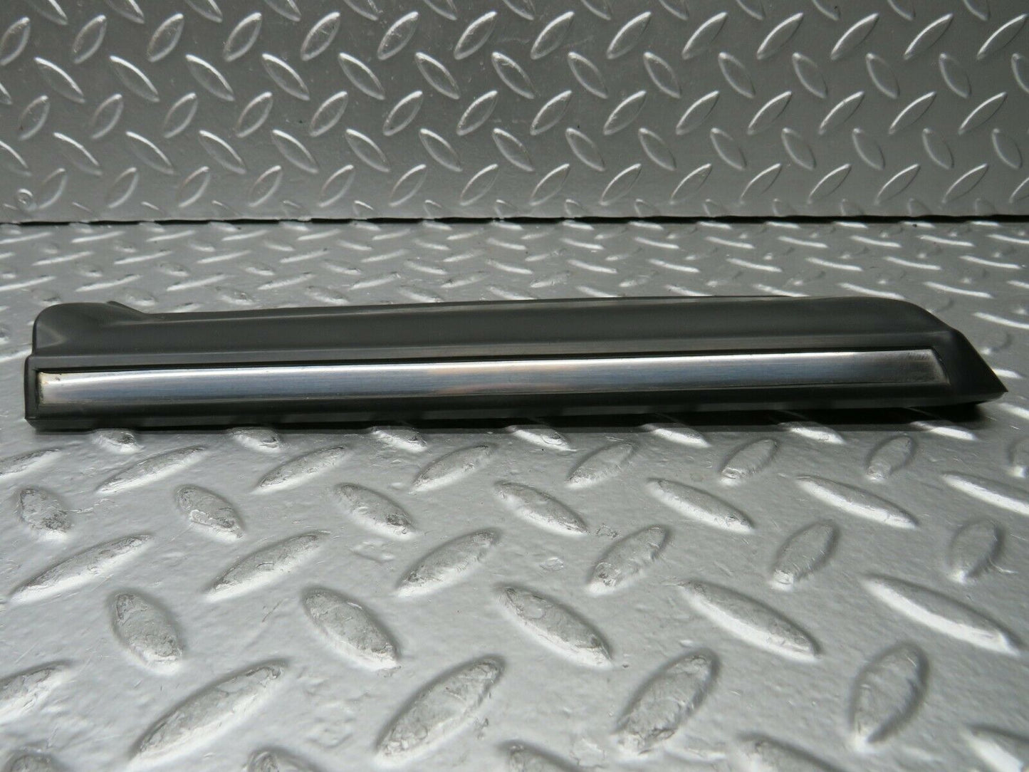 23005 Mercedes-Benz C123 230CE Coupe Front Left Fender Wing Lower Moulding Trim