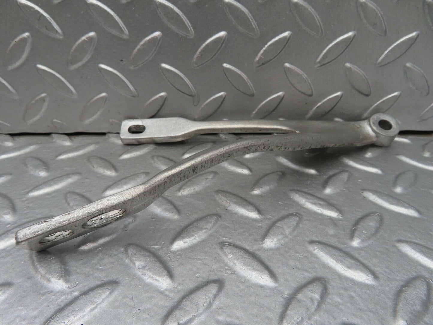 14760 Mercedes-Benz W201 190E Steering Column Bracket