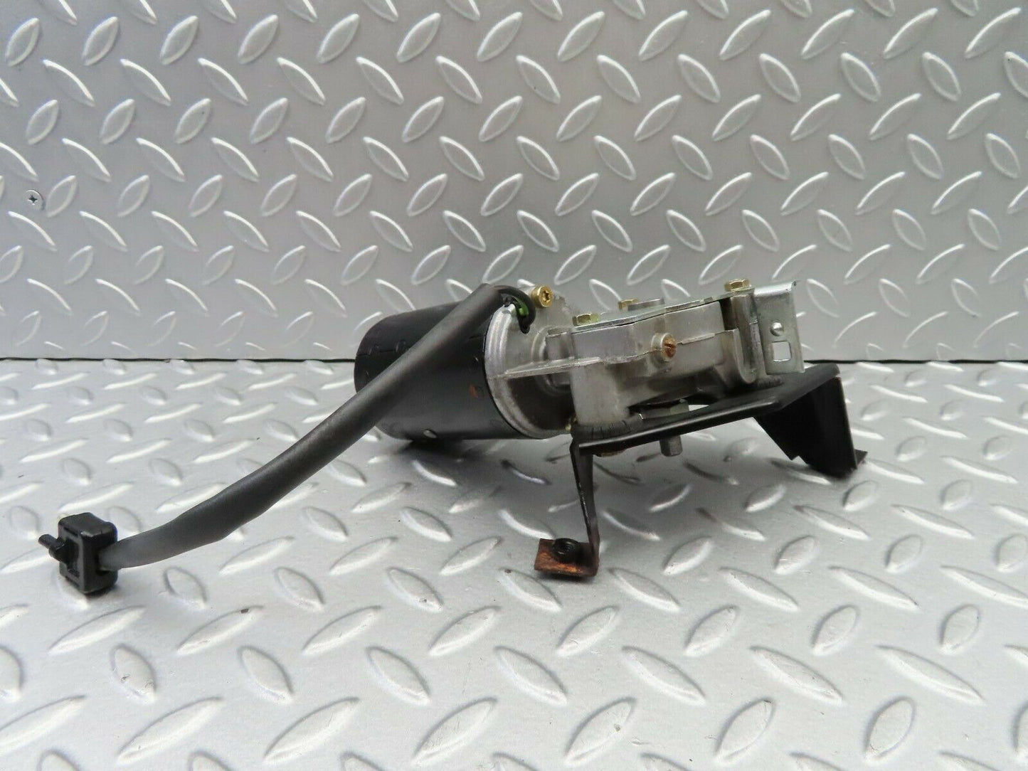 6218 Mercedes-Benz W126 380SE Sunroof Motor