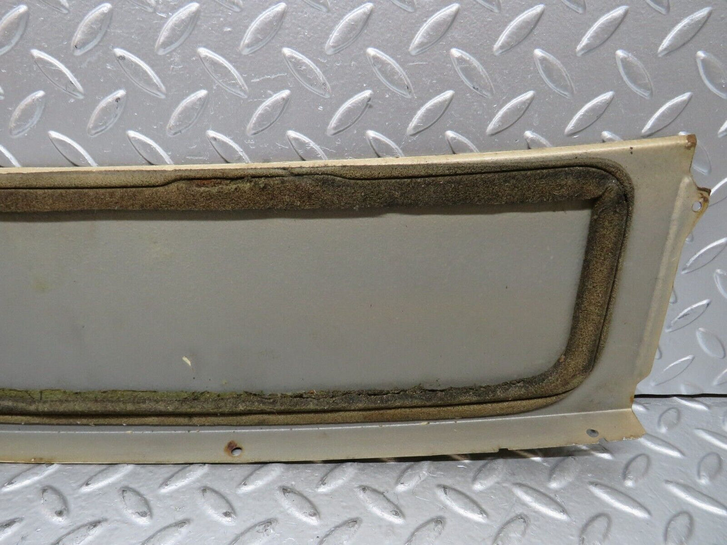 27127 Mercedes-Benz W123 280E Wiper Motor Assembly Cover Access Panel
