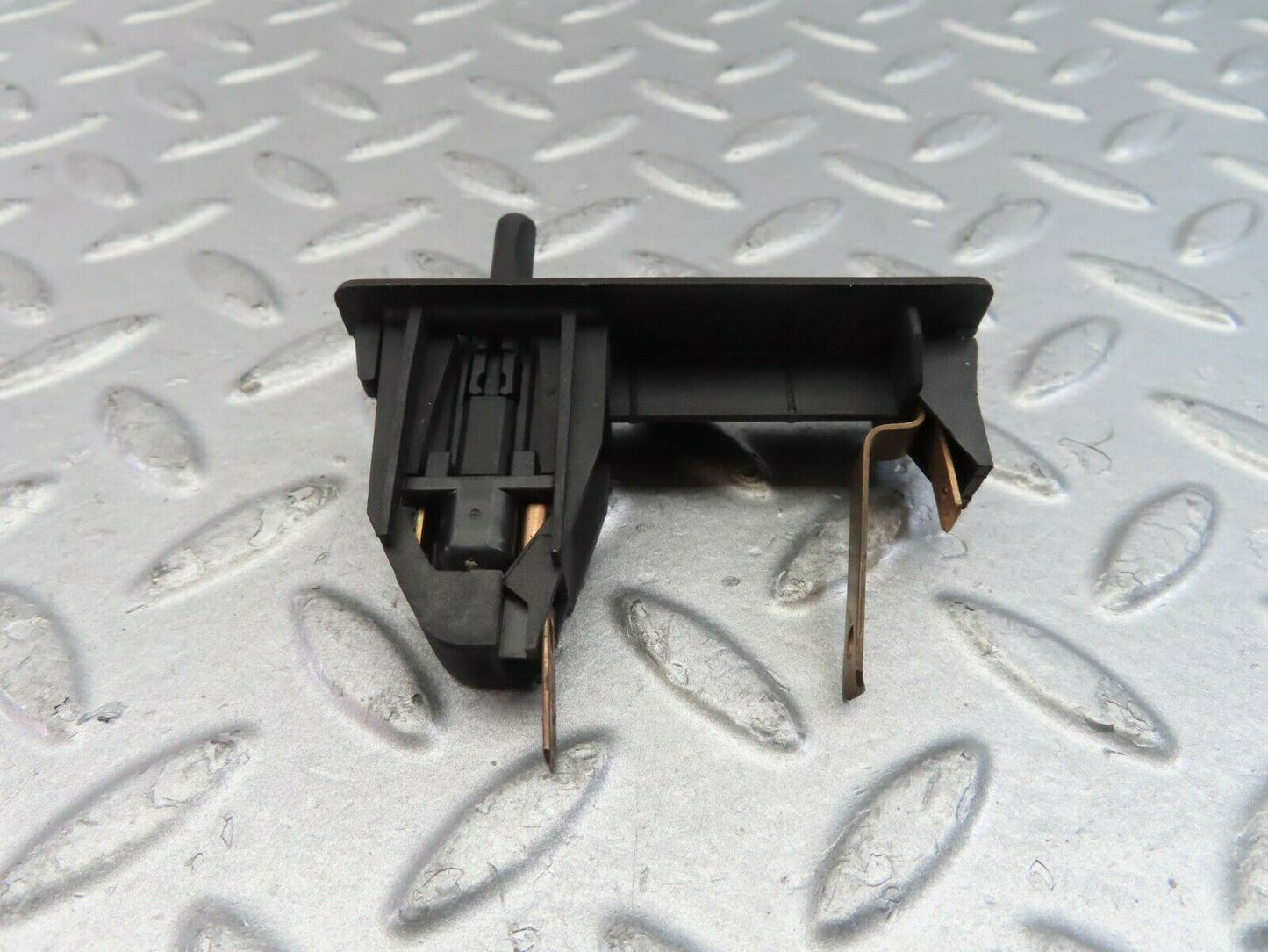 10307 Mercedes-Benz W201 Trunk Boot Light Switch 2018200211