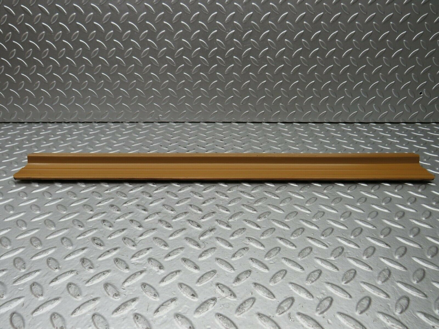 22048 Mercedes-Benz S123 280TE Wagon Front Right Door Sill Trim