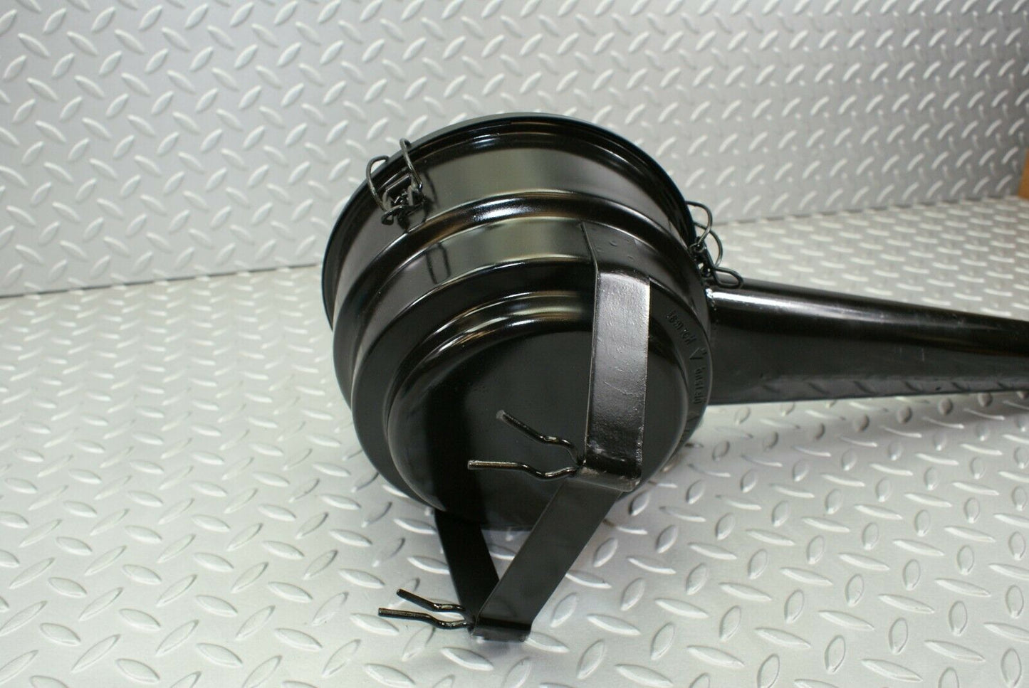 3081 Mercedes-Benz W115 220D Air Filter Box 3705585333