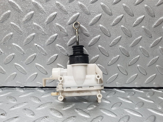 42769 Mercedes-Benz W201 190 2.0L Front Right Door Lock Vacuum Actuator