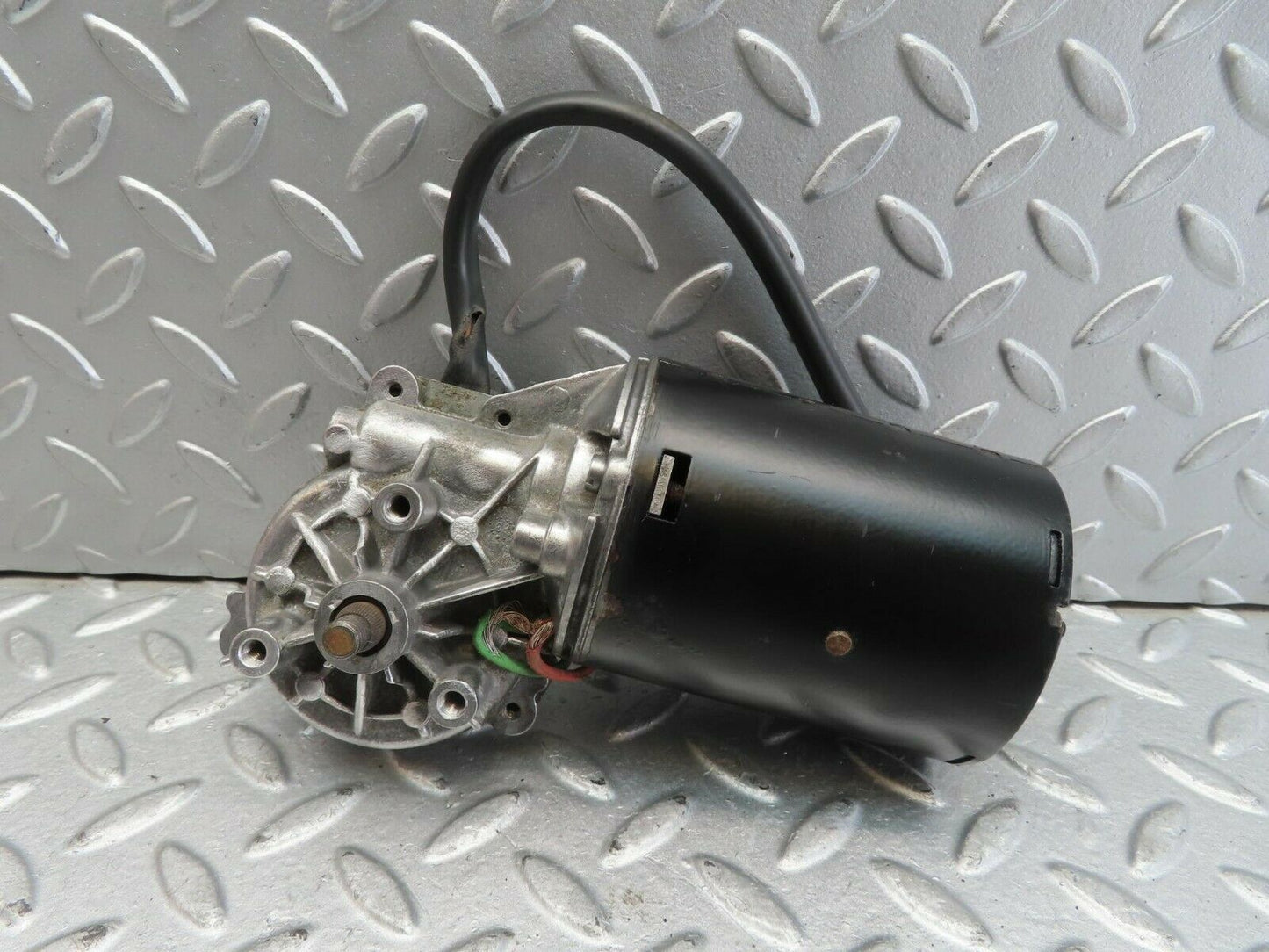 11551 Mercedes-Benz C123 230CE Coupe Wiper Motor Bosch 0390341077