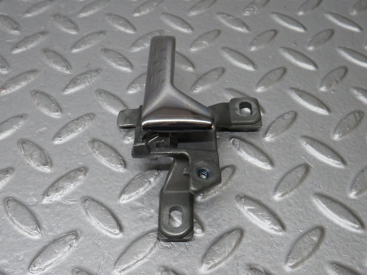 36107 Mercedes-Benz W126 420SE Rear Right Door Interior Handle