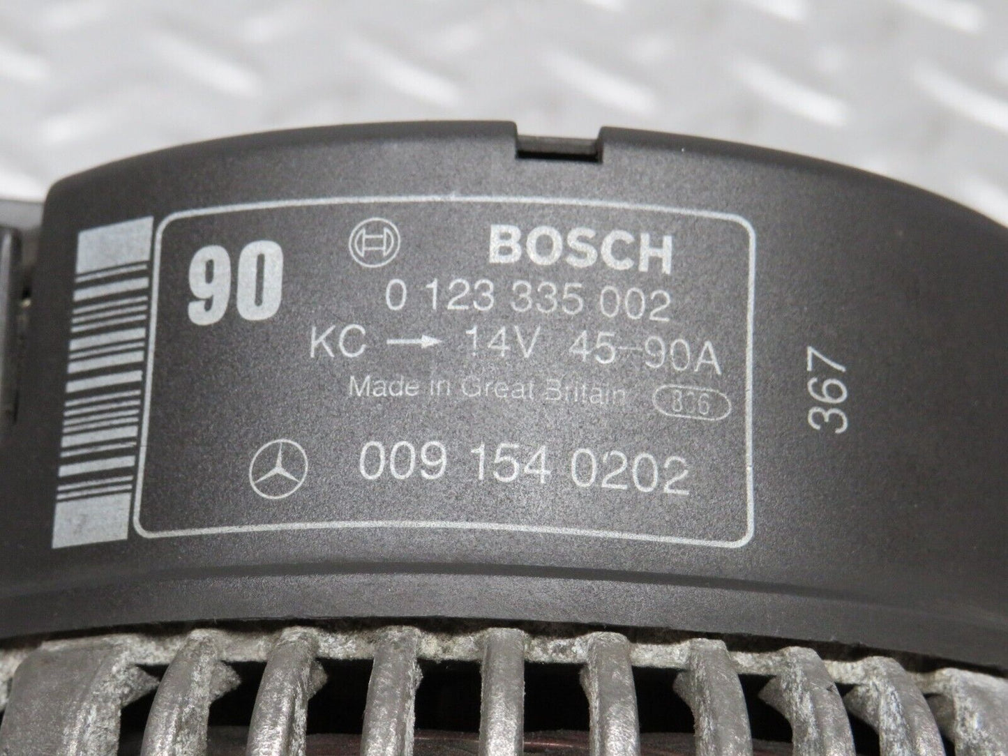 38075 Mercedes-Benz A124 320E Alternator Generator 0091540202 0123335002