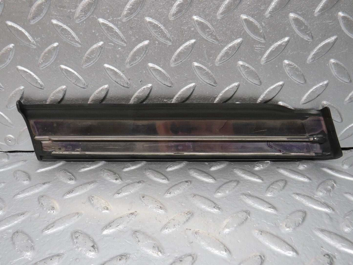 33781 Mercedes-Benz W201 190E 2.0L Front Right Fender Wing Lower Moulding Trim