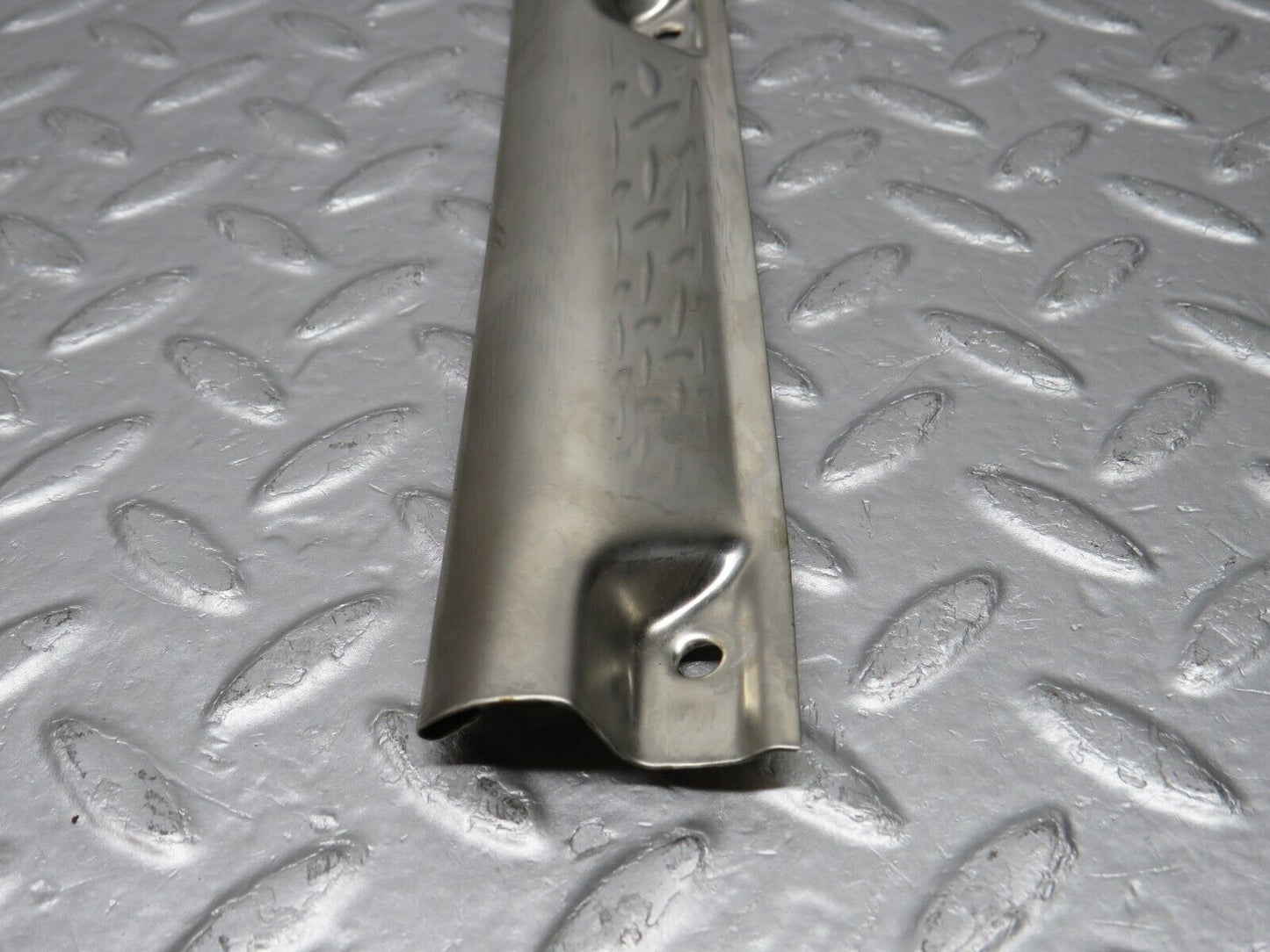 38594 Mercedes-Benz R129 280SL Coupe Folding Top Chrome Top Cover Trim Left