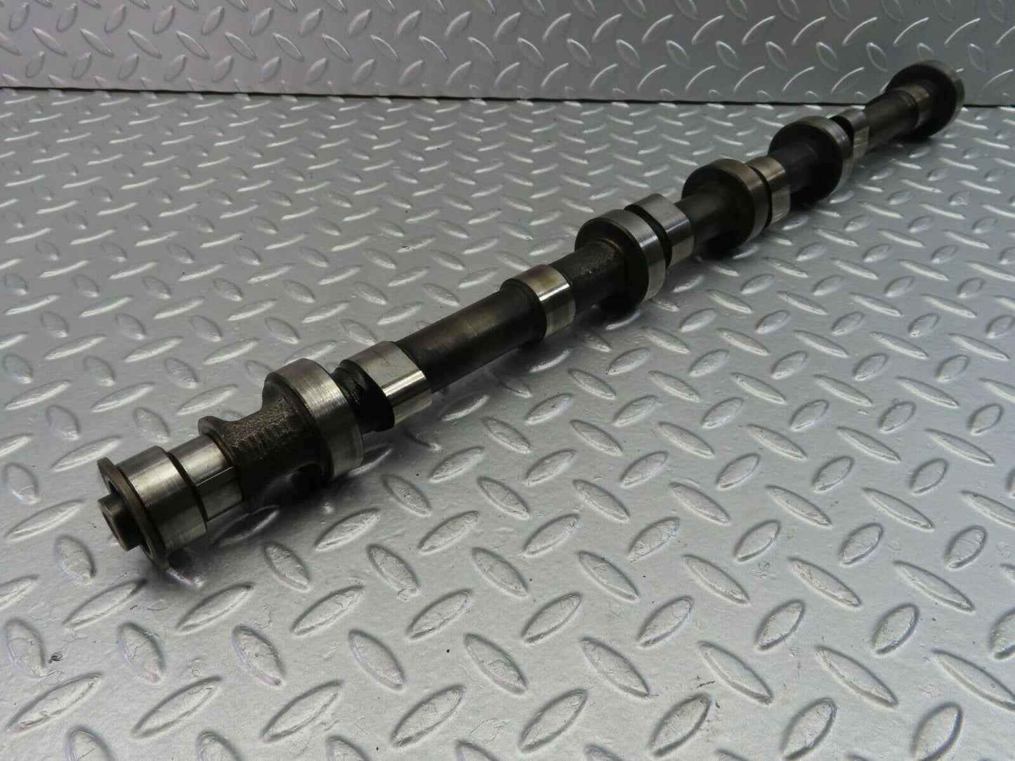 9845 Mercedes-Benz C123 280CE Coupe Engine Camshaft Exhaust Side  1100517801