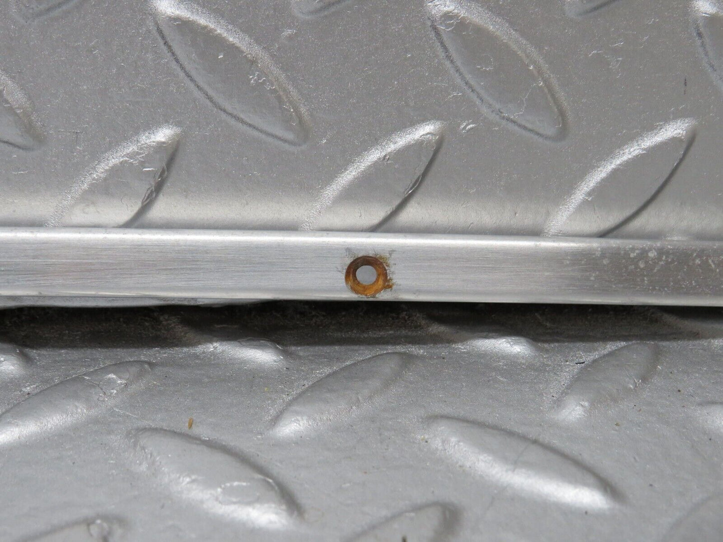 36216 Mercedes-Benz W126 420SE Sunroof Chrome Trim