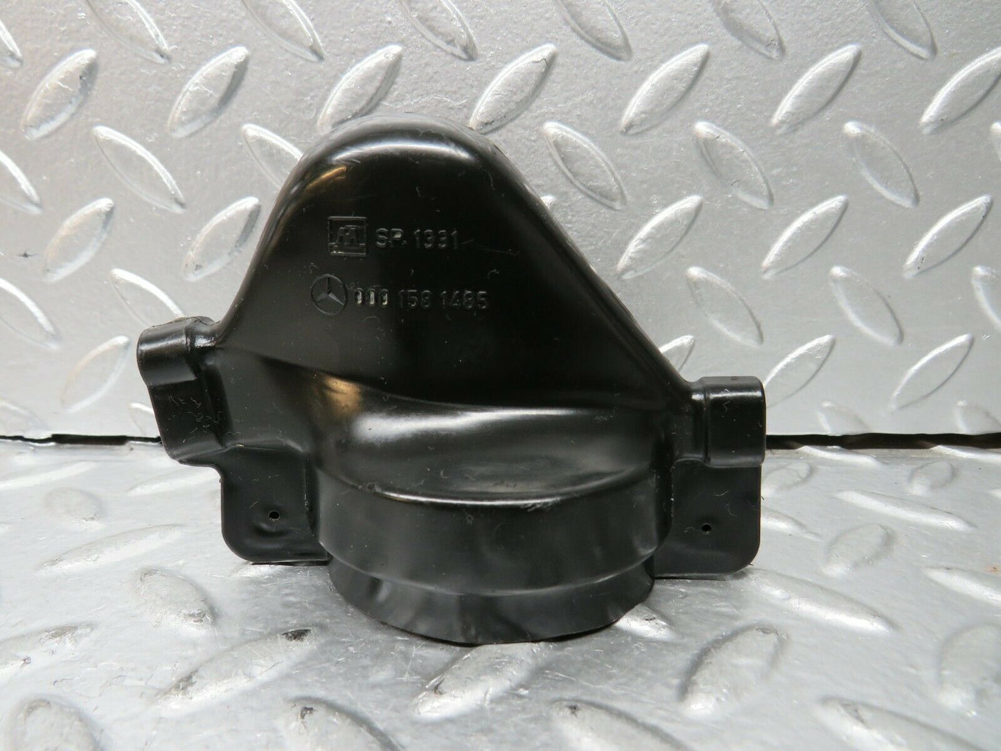 23566 Mercedes-Benz W114 280E Ignition Coil Cover Cap 0001581485