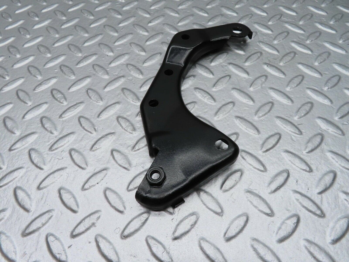 14805 Mercedes-Benz W201 190E Power Steering Pump Bracket